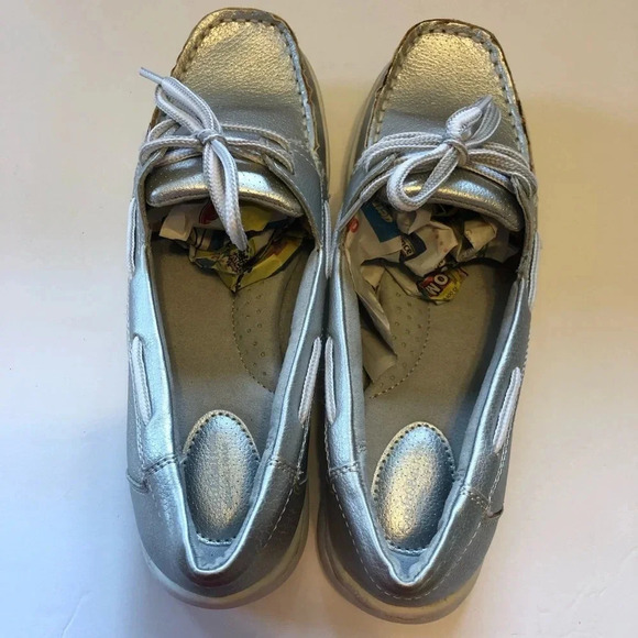 Women slippers size 6.5 - Picture 1 of 5